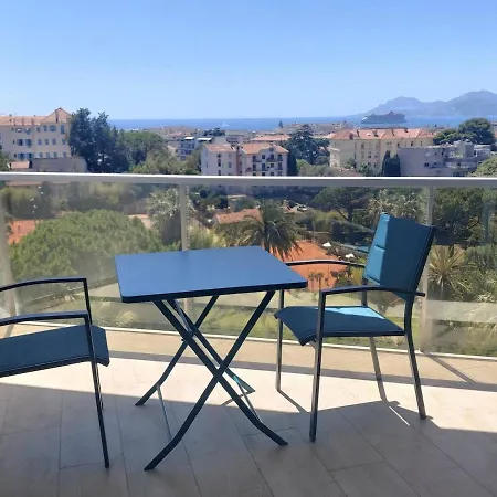 Beautiful Sea View Appartement